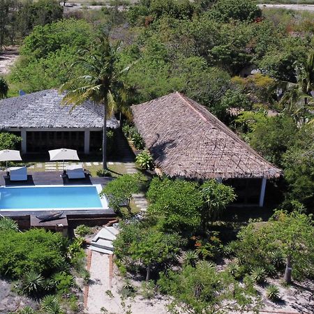 Chuiba Bay Lodge Пемба Экстерьер фото